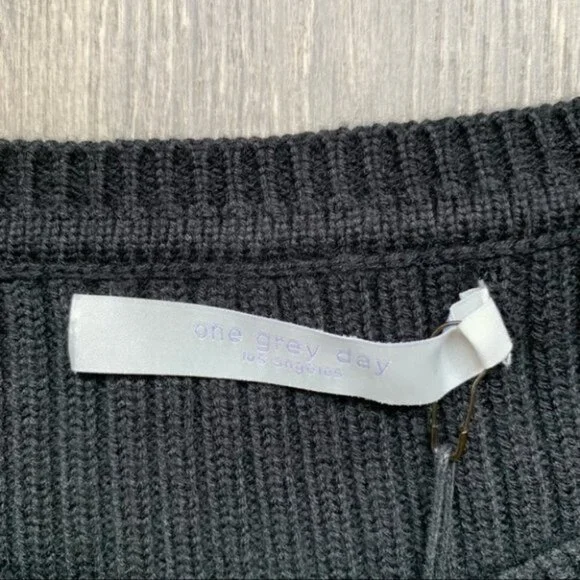 Anthropologie One Grey Day Women’s Sweater Distressed Ribbed Knit Black Small - Picture 12 of 16